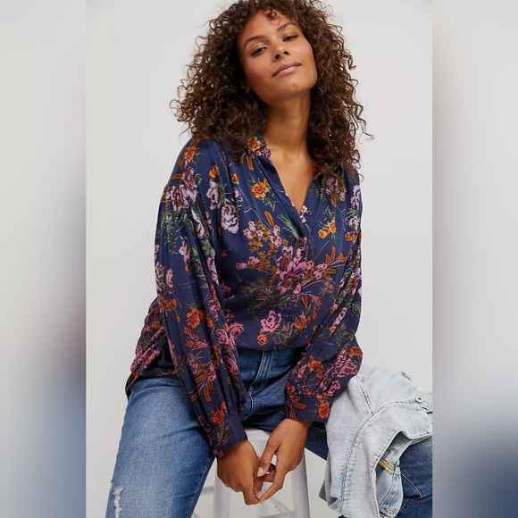 *Anthropologie Pilcro Evika Buttondown Floral Blouse* - Picture 2 of 10